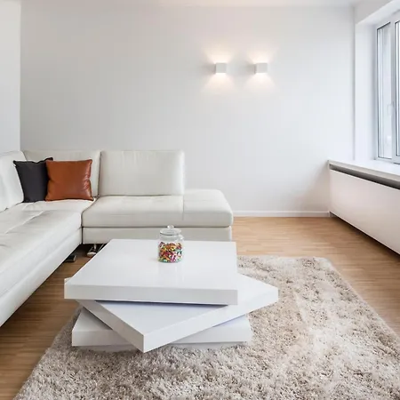 Apartment Des Nations 5d Ostend