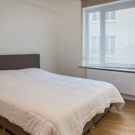 Des Nations 5d Apartment *
