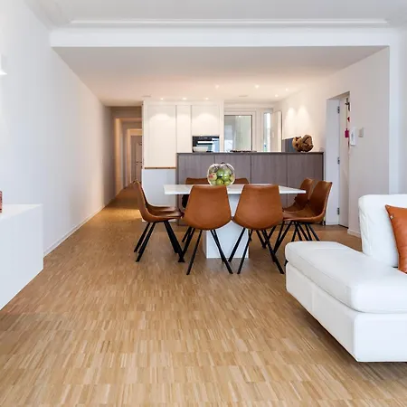 Des Nations 5d Apartment
